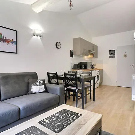 Le St Clair 401 - Luxury Equipped - *